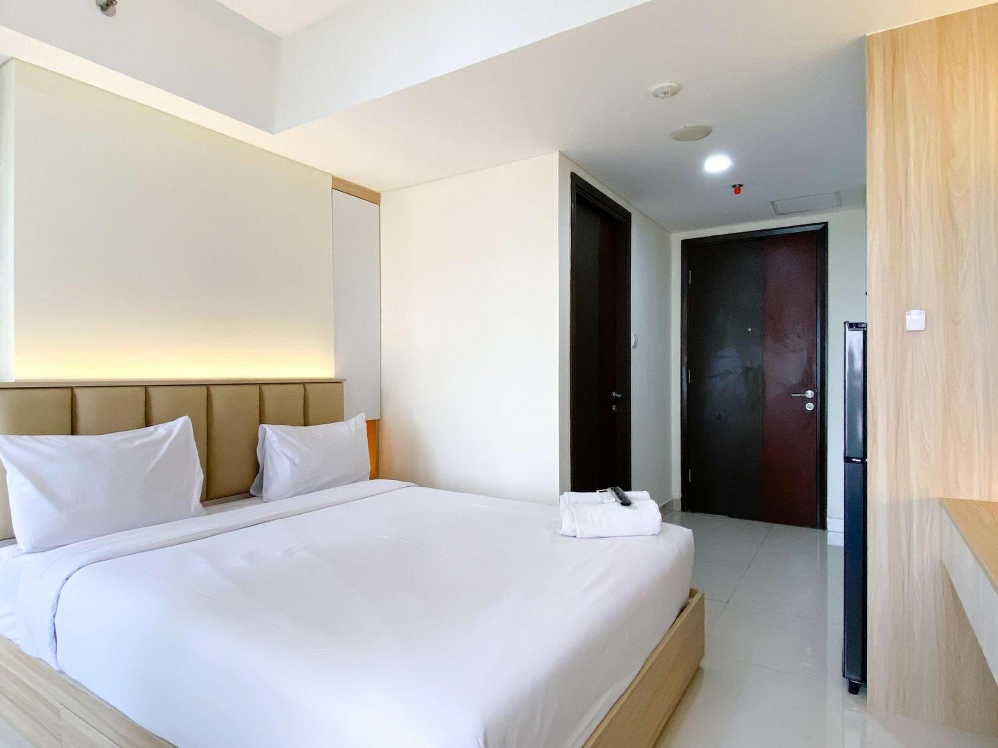 Good Deal And Homey Studio At Pollux Chadstone Apartment By Travelio Cikarang Eksteriør billede